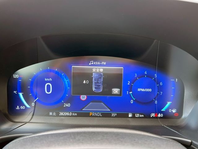 Ford/福特  Kuga 《現在入手很便宜》2022 Ford Kuga 1.5 旗艦X 超低里程 只跑2萬公里 全車如新 車況超讚 SUV   第12張相片