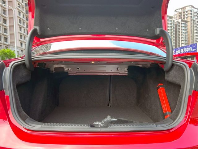Ford/福特  Focus 《原廠保固到2028年》2022 Ford Focus 4D ST-Line Lommel X賽道版 只跑4萬 全車  第10張相片
