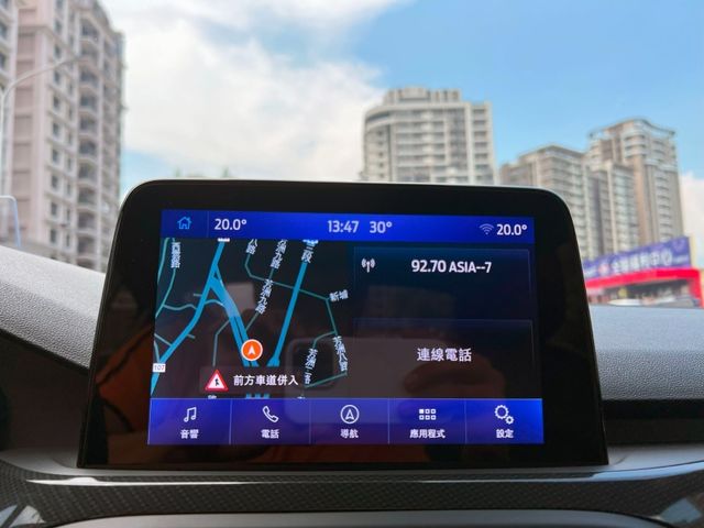 Ford/福特  Focus 《原廠保固到2028年》2022 Ford Focus 4D ST-Line Lommel X賽道版 只跑4萬 全車  第13張相片