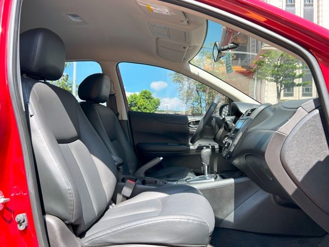 Nissan  Tiida  第7張相片