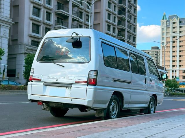 Mitsubishi  Delica  第3張相片