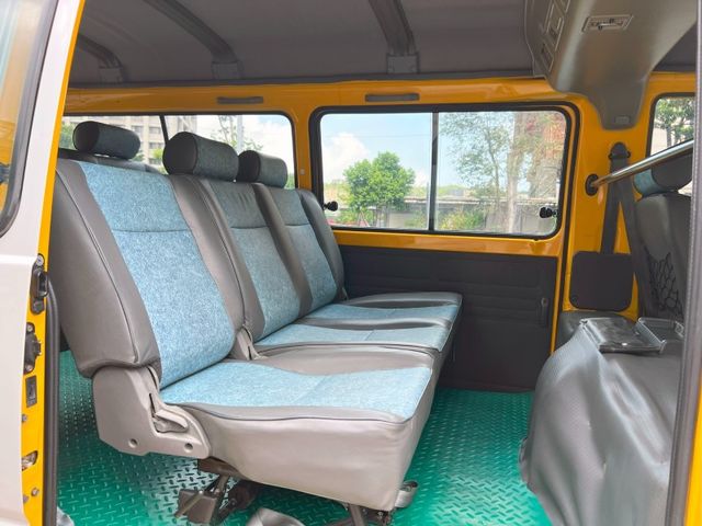 Mitsubishi  Delica  第9張相片