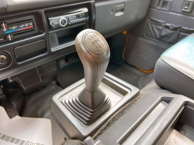 Mitsubishi  Delica  第14張相片