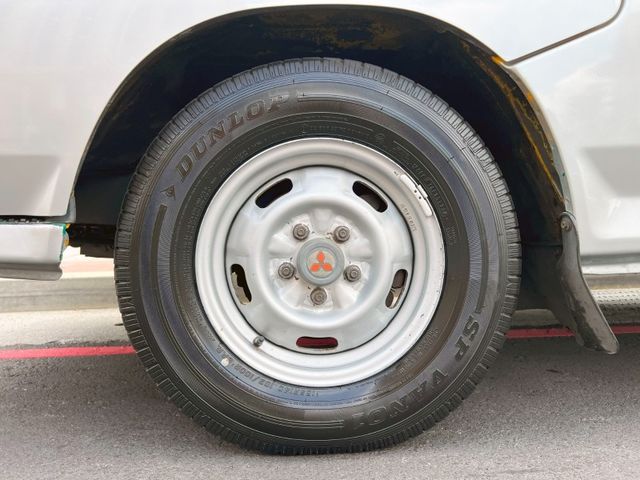 Mitsubishi  Delica  第15張相片