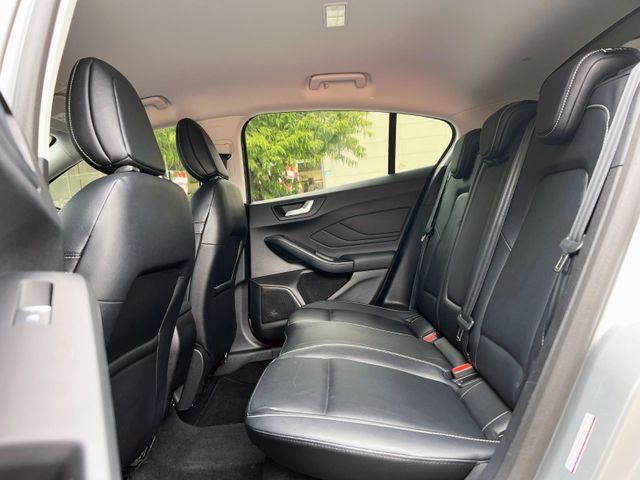 Ford/福特  Focus  第7張相片