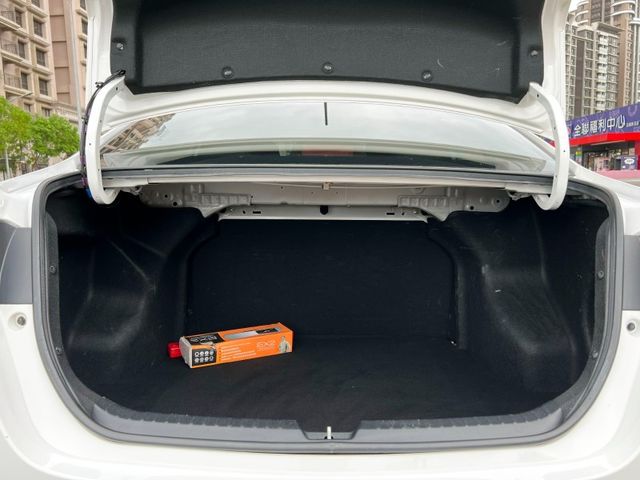 Toyota  Vios  第10張相片