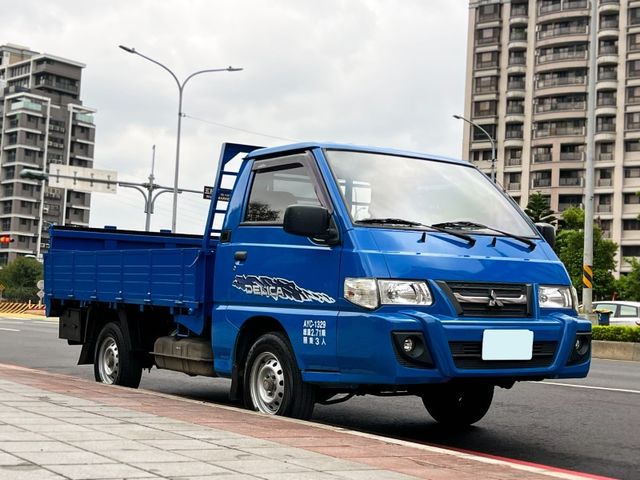 Mitsubishi  Delica  第2張相片