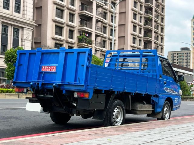 Mitsubishi  Delica  第3張相片