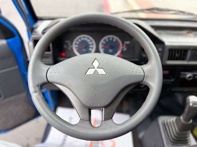 Mitsubishi  Delica  第10張相片