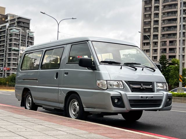 Mitsubishi  Delica  第2張相片