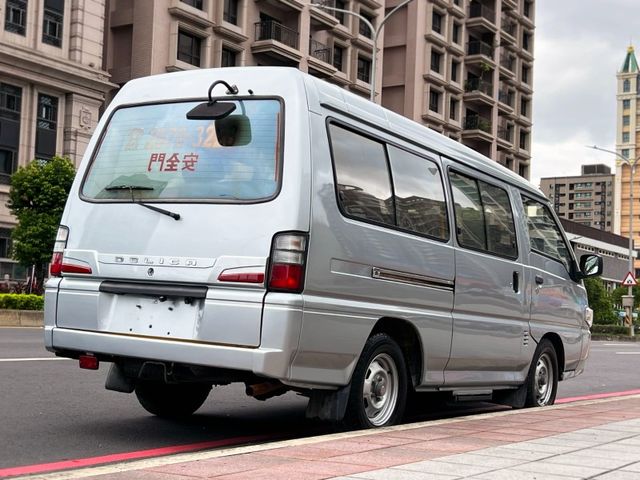 Mitsubishi  Delica  第3張相片