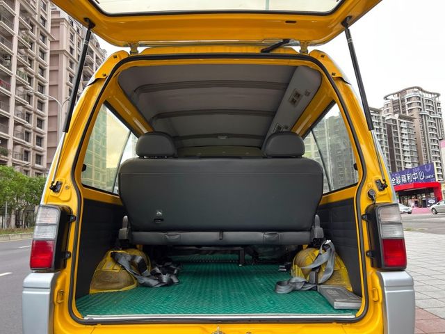 Mitsubishi  Delica  第11張相片