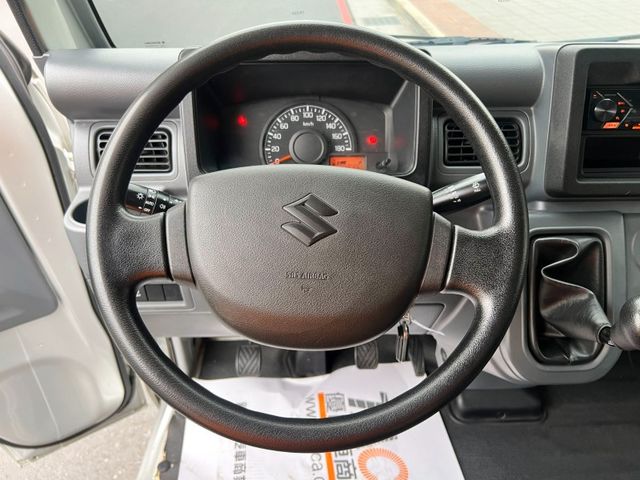 Suzuki  Carry(馬上發)  第10張相片