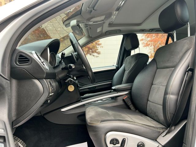 Mercedes-Benz/賓士   ML-CLASS  ML350  第6張相片