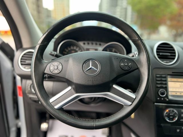 Mercedes-Benz/賓士   ML-CLASS  ML350  第11張相片
