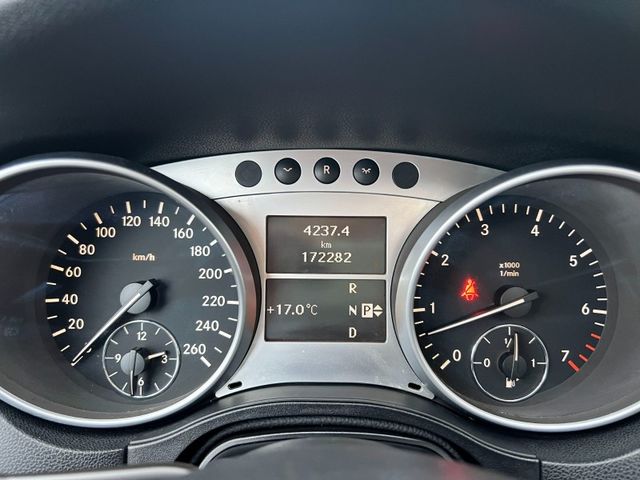 Mercedes-Benz/賓士   ML-CLASS  ML350  第12張相片