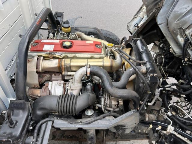 Hino  300  第16張相片