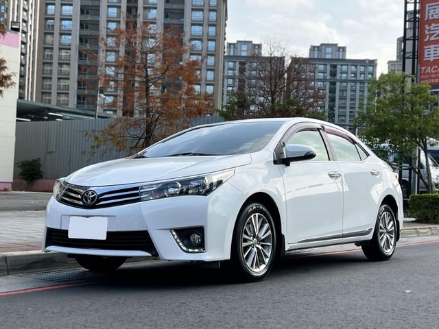 Toyota  Altis  第1張相片