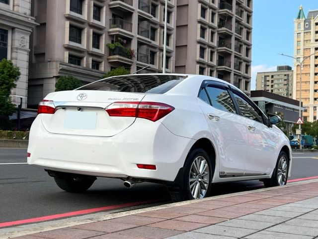 Toyota  Altis  第3張相片