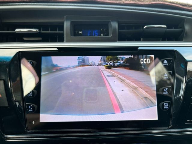 Toyota  Altis  第13張相片