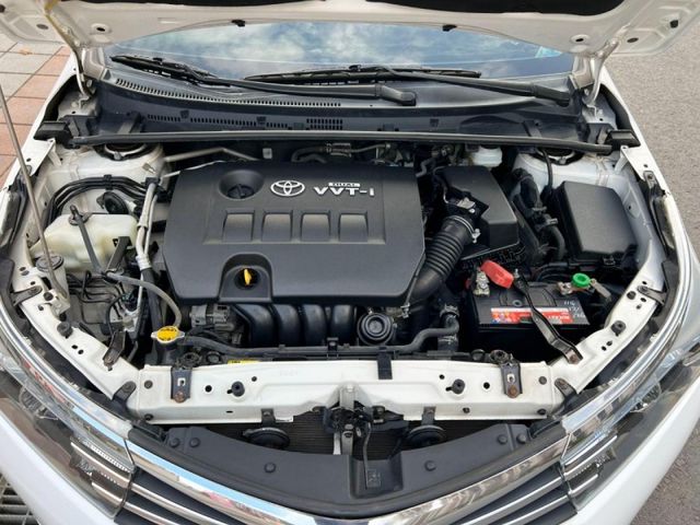 Toyota  Altis  第14張相片