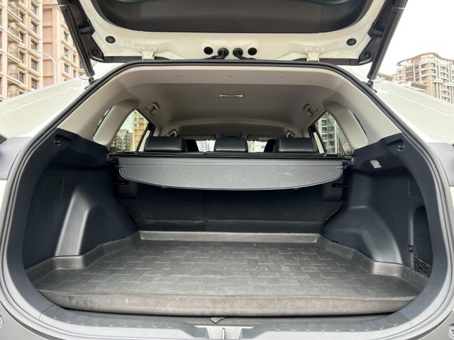 Toyota  RAV4  第10張相片