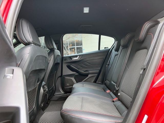 Ford/福特  Focus  第7張相片