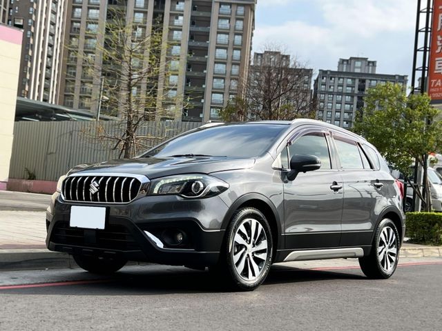 Suzuki  SX4  第1張相片