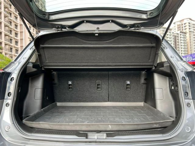 Suzuki  SX4  第10張相片