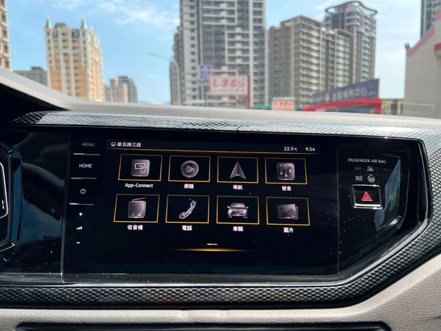 Volkswagen 福斯  Polo  第13張相片