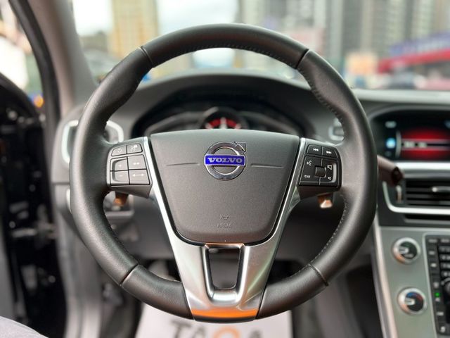 Volvo  S60  第11張相片