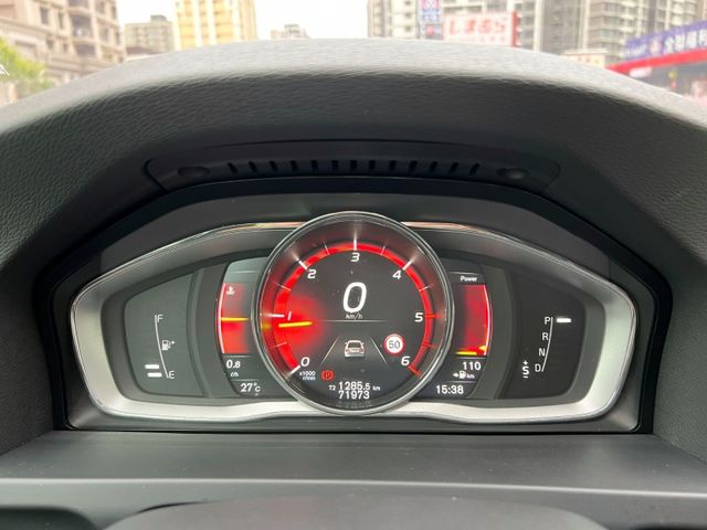 Volvo  S60  第12張相片