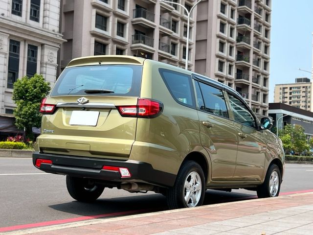 Mitsubishi  Zinger  第3張相片