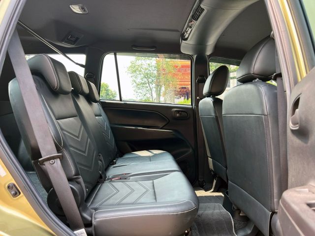 Mitsubishi  Zinger  第10張相片