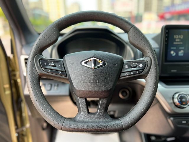 Mitsubishi  Zinger  第11張相片