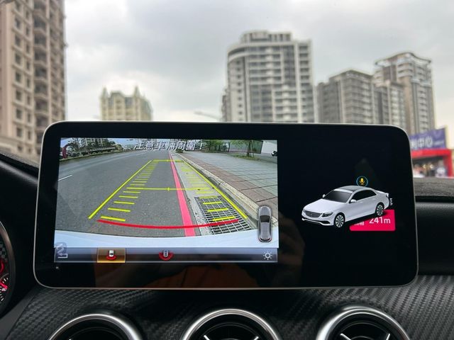 Mercedes-Benz/賓士   A-CLASS  A180 《市場最漂亮》2016 Mercedes-Benz A180 AMG Line 加裝安卓機 全車超漂亮 W176小  第14張相片