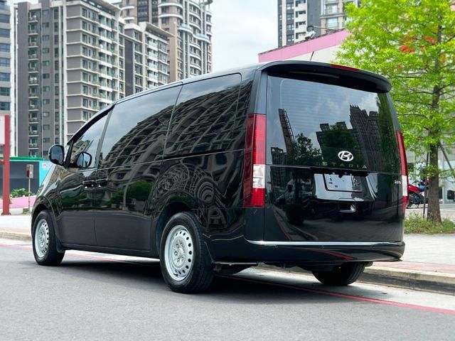 Hyundai  STARIA  第4張相片