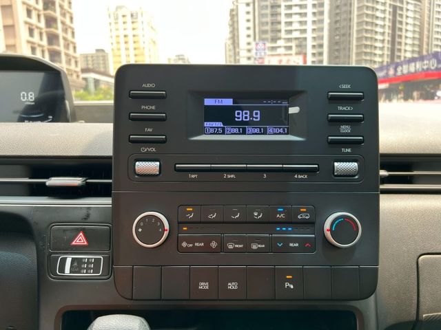 Hyundai  STARIA  第14張相片