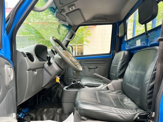 Mitsubishi  Veryca 《雙折升降尾門》2004 CMC Veryca 1.2 凌厲 小貨車 商用車 發財車 物流 中華 三菱 已整理  第7張相片