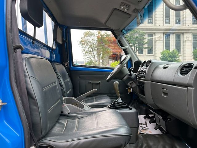 Mitsubishi  Veryca 《雙折升降尾門》2004 CMC Veryca 1.2 凌厲 小貨車 商用車 發財車 物流 中華 三菱 已整理  第10張相片