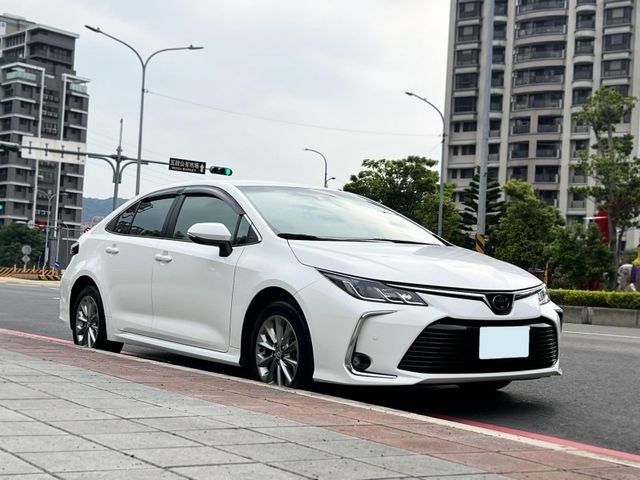 Toyota  Altis  第2張相片