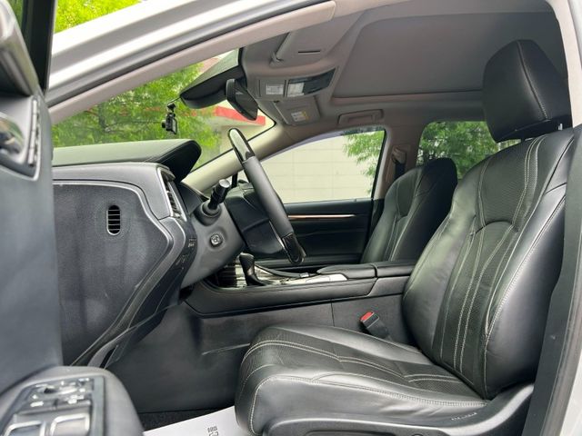 Lexus  RX 《日系豪華休旅車》2016 Lexus RX 200t旗艦版 Mark Levinson音響 ACC跟車 HUD抬頭  第6張相片