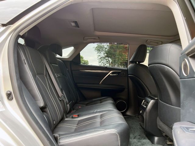 Lexus  RX 《日系豪華休旅車》2016 Lexus RX 200t旗艦版 Mark Levinson音響 ACC跟車 HUD抬頭  第9張相片