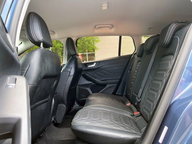 Ford/福特  Focus 《長高版旅行車》2024 Ford Focus Active Wagon Vignale MK4.5 福特 新車保  第7張相片