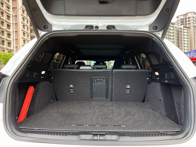 Ford/福特  Focus 《原裝進口》2023 Ford Focus Wagon ST X 只跑4.7萬 新車保固內 原廠保養 旅行車 熱  第10張相片