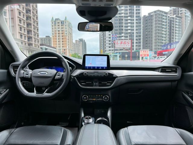 Ford/福特  Kuga 《只跑3.7萬公里》2023 Ford Kuga1.5 旗艦型 一手車 全車超漂亮 原廠保養 福特 休旅車 S  第5張相片