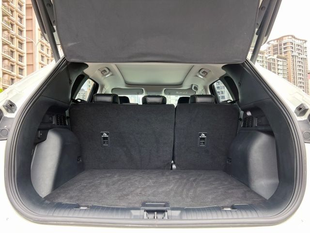 Ford/福特  Kuga 《頂級客車版》2023 Ford Kuga 2.0 AWD Vignale 只跑7萬 福特 休旅車 四輪傳動 L  第10張相片