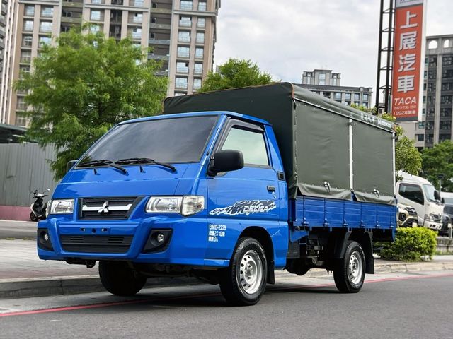 Mitsubishi  Delica  第1張相片