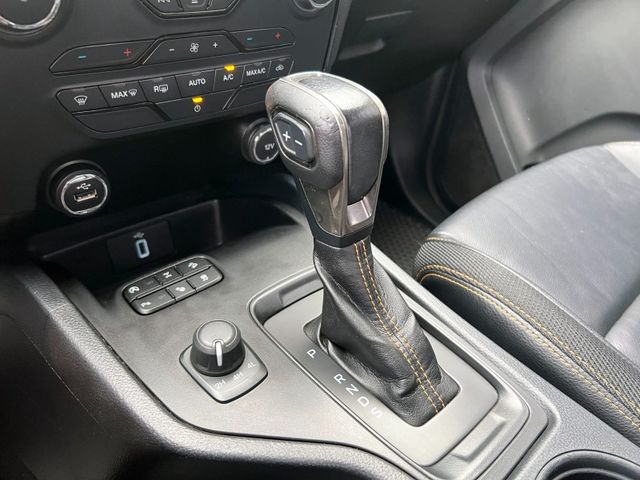 Ford/福特  Ranger 《加裝後斗捲簾》2019 Ford Ranger 2.0 旗艦型 全車超漂亮 原廠保養 車況超讚 福特 貨卡   第16張相片