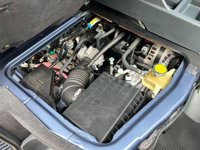 Mitsubishi  Veryca 《有三面掀帆布》2021 CMC VERYCA A190 貨車 中華菱利 原廠保養 車況超讚 小發財 全新  第15張相片